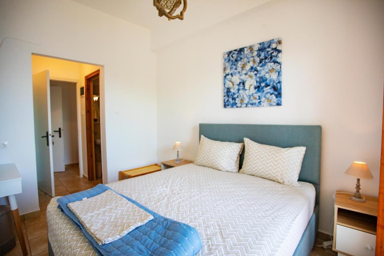 Notos Sea Front Apartment Glossa Extérieur photo